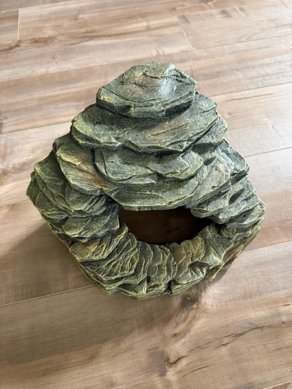 Thrive Rainforest Cave Reptile Decor